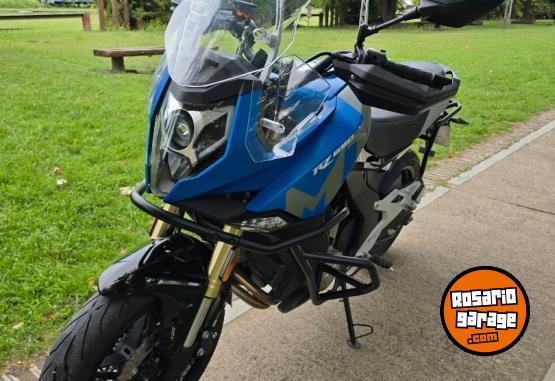 Motos - CF TOURING 650 2023 Nafta 2000Km - En Venta