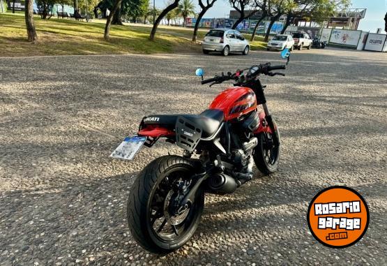 Motos - Ducati Scrambler Sixty2 400 2017 Nafta 32500Km - En Venta