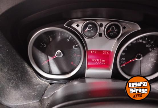 Autos - Ford FOCUS 4P STYLE 1.6 2012 Nafta 127000Km - En Venta