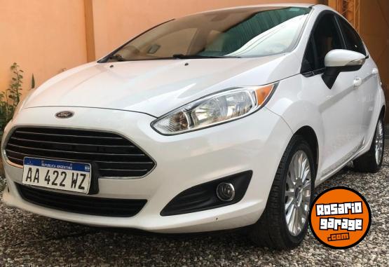 Autos - Ford FIESTA TITANIUM 2016 Nafta 90000Km - En Venta