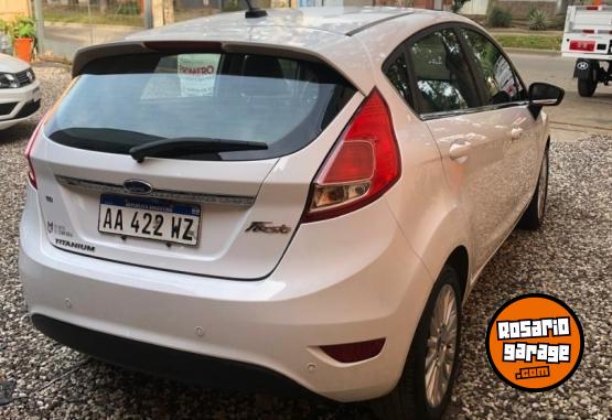 Autos - Ford FIESTA TITANIUM 2016 Nafta 90000Km - En Venta