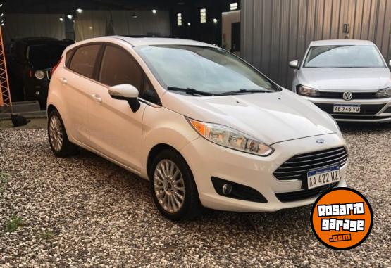 Autos - Ford FIESTA TITANIUM 2016 Nafta 90000Km - En Venta