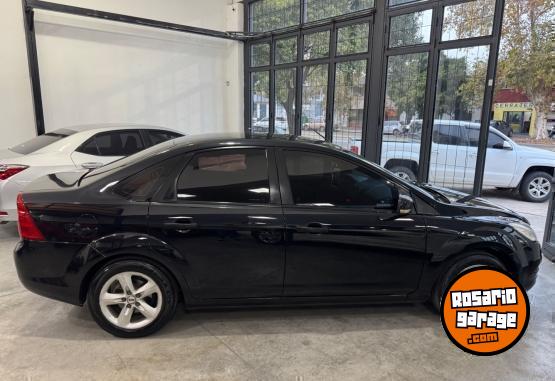 Autos - Ford Focus Exe Trend 2.0 2009 GNC  - En Venta