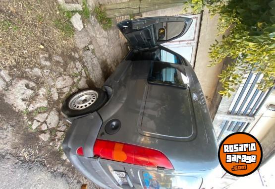 Utilitarios - Renault Kangoo 2015 Nafta 208000Km - En Venta