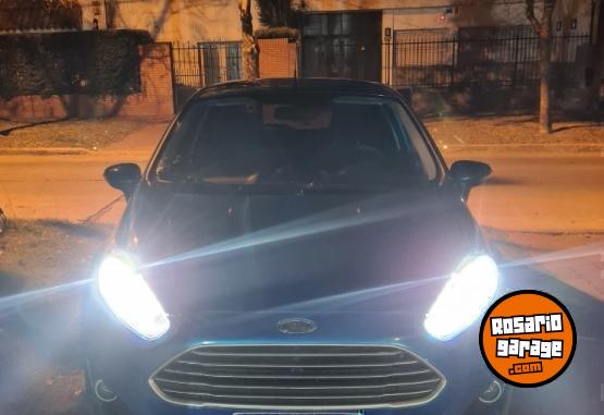 Autos - Ford Fiesta Kinetic SE 2016 Nafta 66500Km - En Venta