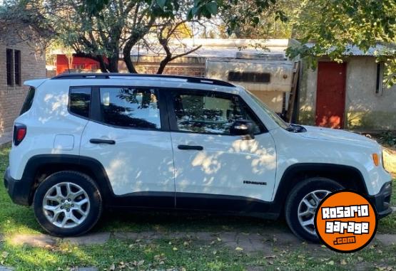 Camionetas - Jeep Renegade 2018 Nafta 40000Km - En Venta