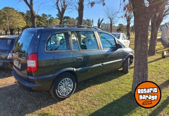 Autos - Chevrolet Zafira 2008 Nafta 235000Km - En Venta