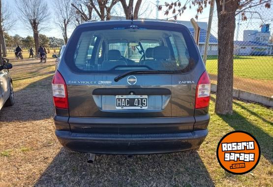 Autos - Chevrolet Zafira 2008 Nafta 235000Km - En Venta