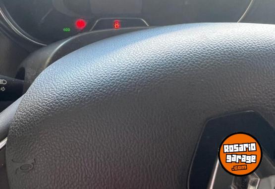 Autos - Renault CAPTUR INTENS 1.6 CVT 2018 Nafta 105826Km - En Venta