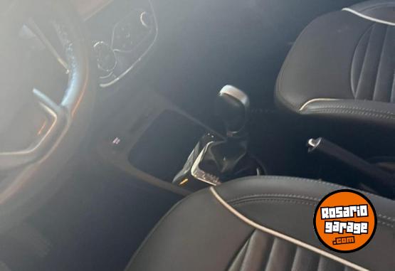 Autos - Renault CAPTUR INTENS 1.6 CVT 2018 Nafta 105826Km - En Venta