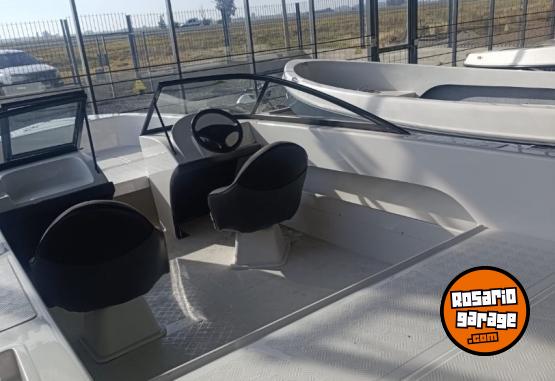 Embarcaciones - Bunker 630 open  trakker nuevo con Mercury 115 4t nuevo equipo 0 hs con garantía nautistorearroyoseco - En Venta