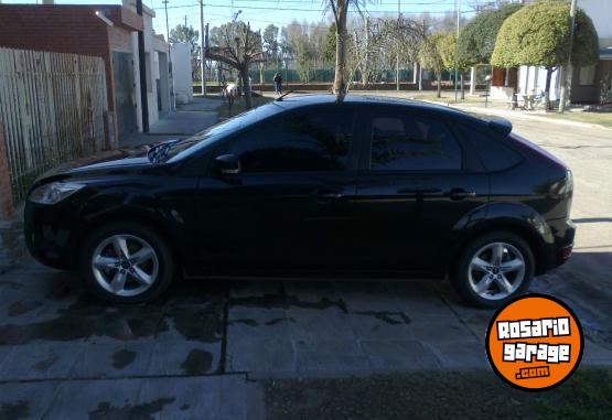 Autos - Ford Focus 2011 GNC 238000Km - En Venta