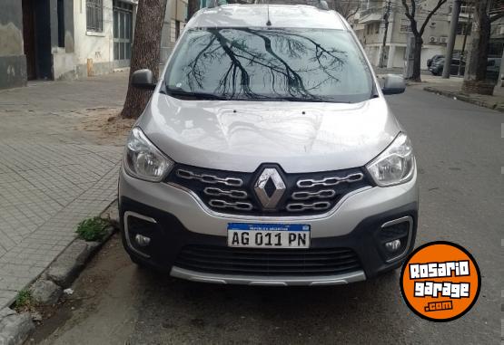 Utilitarios - Renault Kangoo Stepway II 2023 GNC 58000Km - En Venta