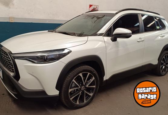 Autos - Toyota Corola Cross SEG 2023 Nafta 60000Km - En Venta