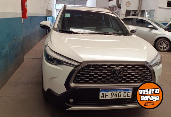 Autos - Toyota Corola Cross SEG 2023 Nafta 60000Km - En Venta