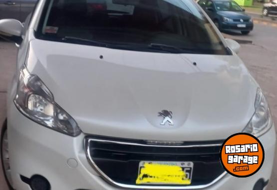 Autos - Peugeot 208 2016 Nafta 80000Km - En Venta