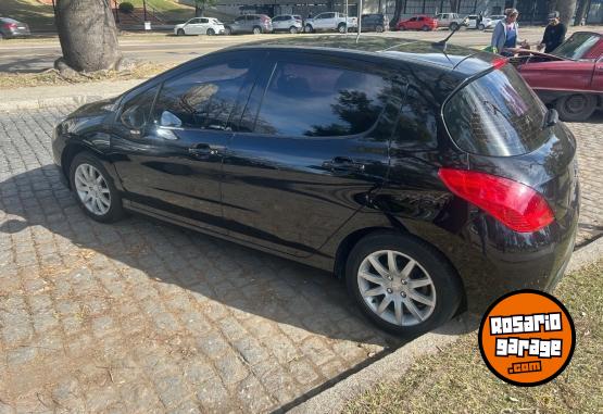 Autos - Peugeot 308 2015 Nafta 97000Km - En Venta