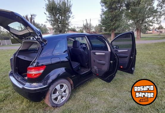 Autos - Mercedes Benz B180 2010 Nafta 156700Km - En Venta