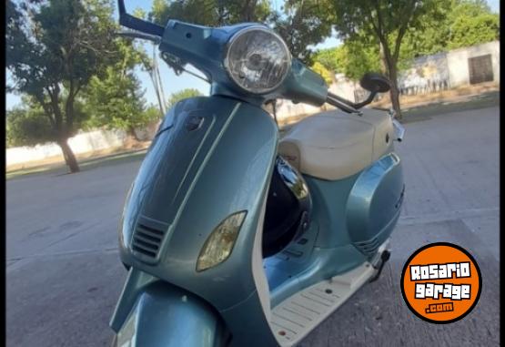 Motos - Corven Scooter 2017 Nafta 42600Km - En Venta