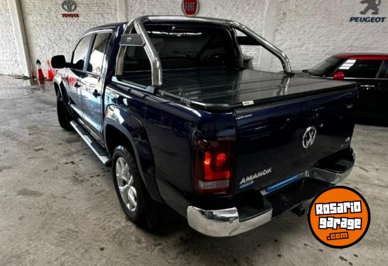 Camionetas - Volkswagen Amarok V6 Highline 2023 Diesel 100000Km - En Venta