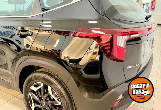 Camionetas - Kia Seltos LX 2025 Nafta 0Km - En Venta