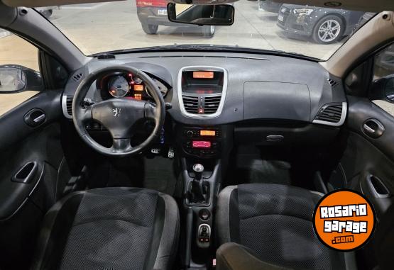 Autos - Peugeot 207 Xt 2013 Diesel 175000Km - En Venta