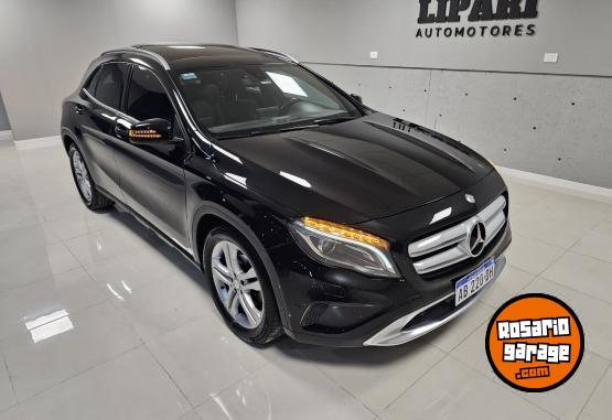 Autos - Mercedes Benz Gla 200 Urban At 2017 Nafta 110000Km - En Venta