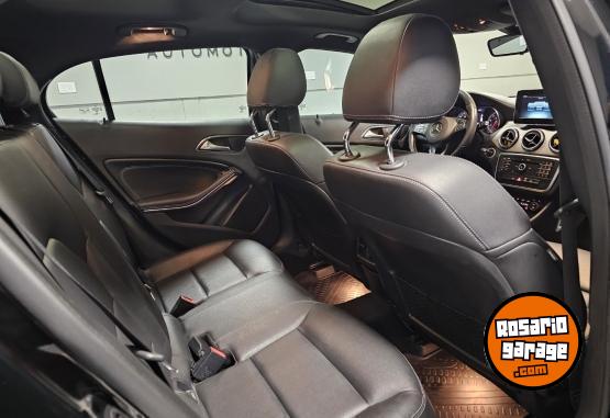 Autos - Mercedes Benz Gla 200 Urban At 2017 Nafta 110000Km - En Venta