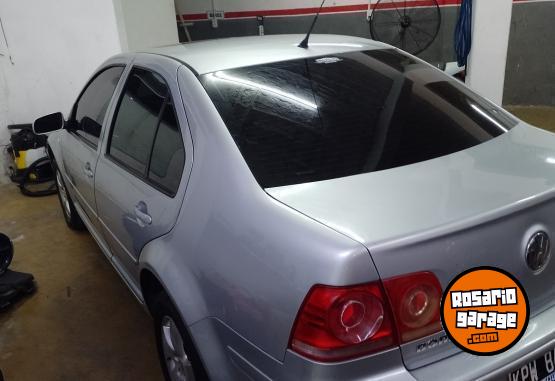 Autos - Volkswagen Bora trendline 2.0 nafta 2011 Nafta 95000Km - En Venta