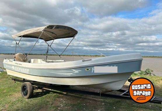 Embarcaciones - ELEPHANT 620 MOTOR SUZUKI 40 HP AO 2016 - En Venta