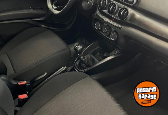 Autos - Fiat Argo Drive 2025 Nafta 0Km - En Venta