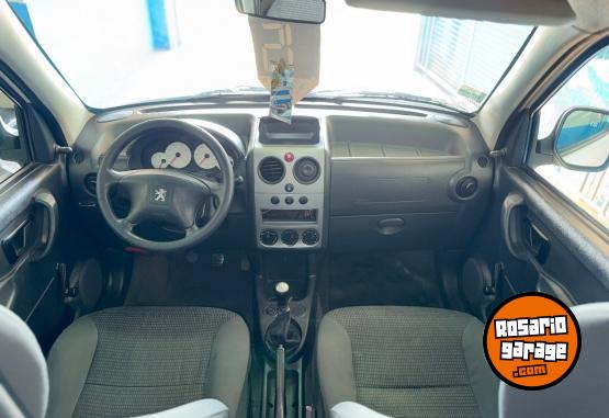 Utilitarios - Peugeot Partner 2015 Diesel  - En Venta