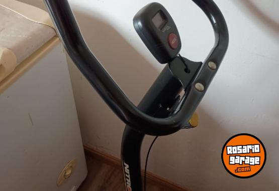 Deportes - Vendo muy poco uso como nueva - En Venta