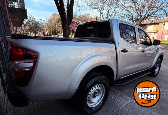 Camionetas - Renault Alaskan Confort 4x2 D/C 2023 Diesel 69000Km - En Venta