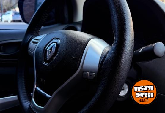 Camionetas - Renault Alaskan Confort 4x2 D/C 2023 Diesel 69000Km - En Venta