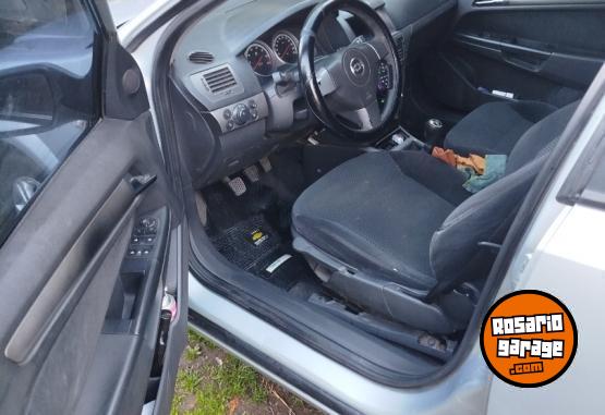 Autos - Chevrolet Vectra GT Gls 2.0 2009 GNC 219000Km - En Venta