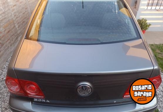 Autos - Volkswagen Bora 2.0 2013 Nafta 98000Km - En Venta