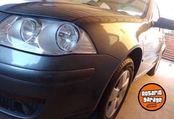 Autos - Volkswagen Bora 2.0 2013 Nafta 98000Km - En Venta