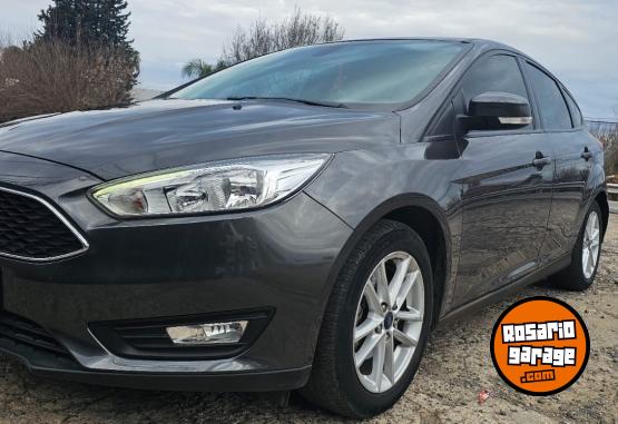 Autos - Ford Focus 2017 Nafta 61863Km - En Venta