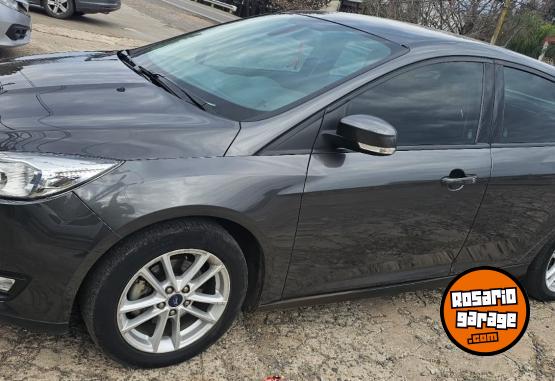 Autos - Ford Focus 2017 Nafta 61863Km - En Venta