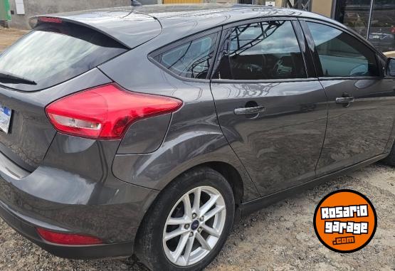 Autos - Ford Focus 2017 Nafta 61863Km - En Venta