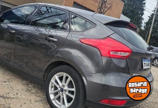 Autos - Ford Focus 2017 Nafta 61863Km - En Venta