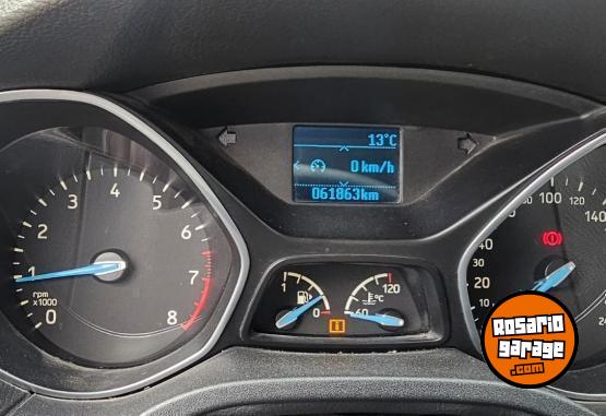 Autos - Ford Focus 2017 Nafta 61863Km - En Venta