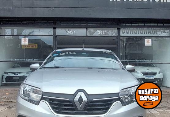 Autos - Renault Logan 2023 GNC 100000Km - En Venta