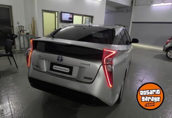 Autos - Toyota PRIUS AT HYBRID 2018 Electrico / Hibrido 106000Km - En Venta