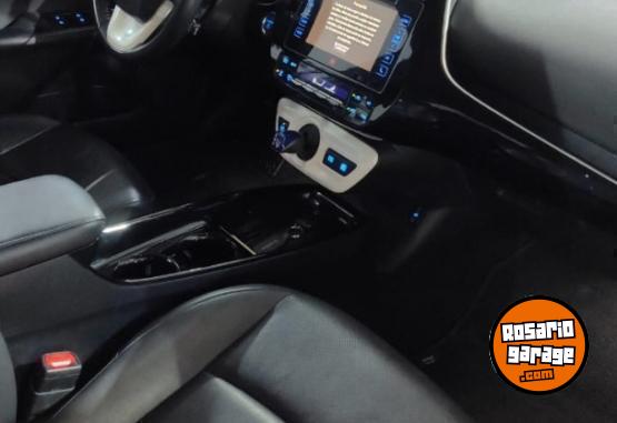 Autos - Toyota PRIUS AT HYBRID 2018 Electrico / Hibrido 106000Km - En Venta