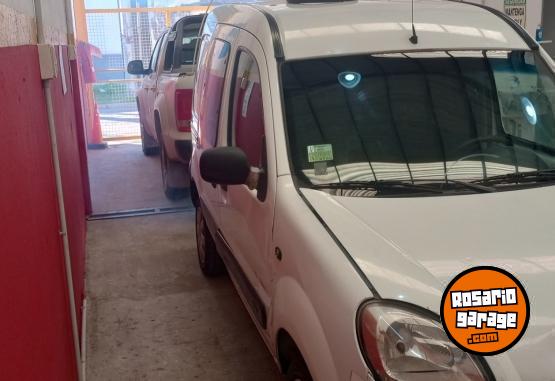 Utilitarios - Renault Kangoo 2011 Diesel 230000Km - En Venta