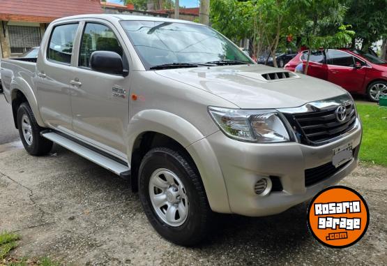 Camionetas - Toyota Hilux SR 3.0 2015 Diesel 37000Km - En Venta