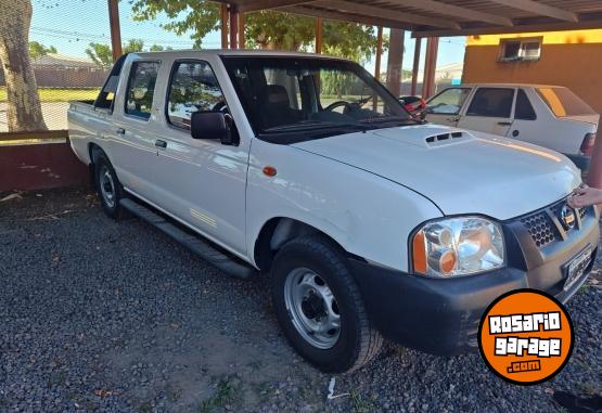 Camionetas - Nissan np 300 mexico 2014 Diesel 168000Km - En Venta