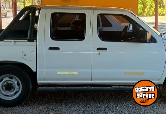 Camionetas - Nissan np 300 mexico 2014 Diesel 168000Km - En Venta